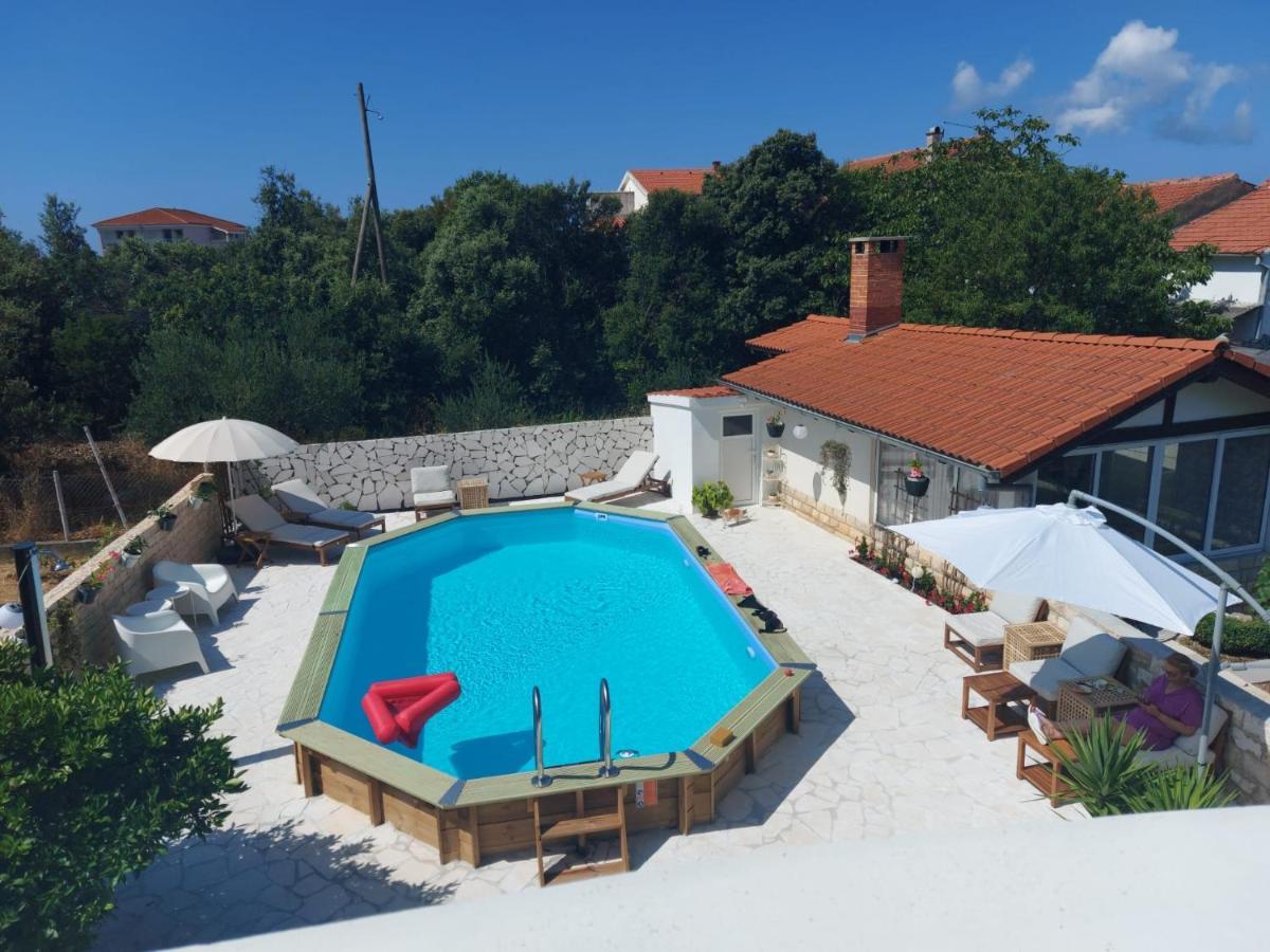 Apartmani Merica Pakoštane Zewnętrze zdjęcie